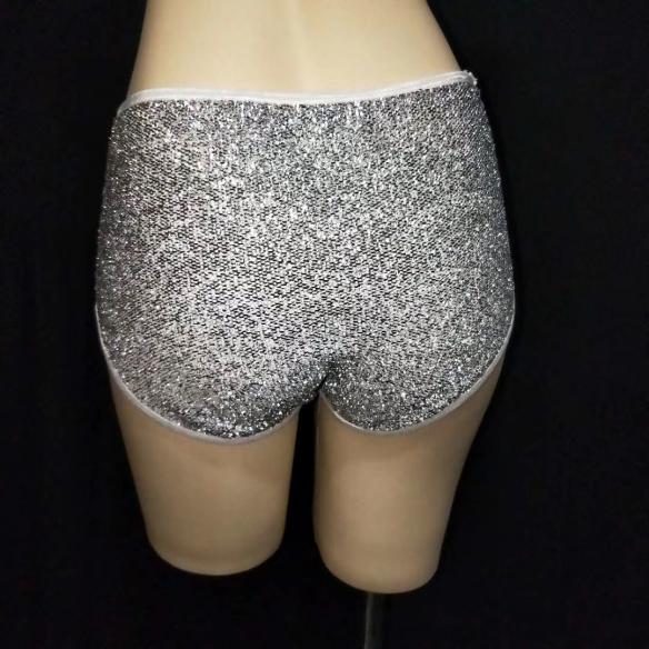 Silver Shoulder Mark Outfit