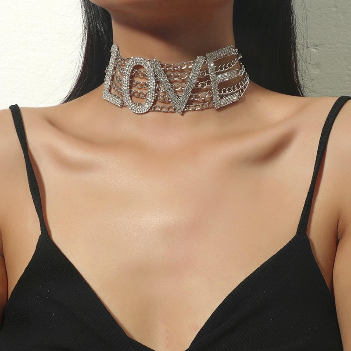 1pc European And American Style Exaggerated 'love' Alphabet Short Necklace  For Women, Vintage Hiphop Choker | SHEIN ASIA