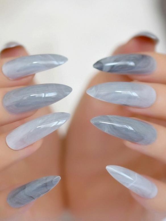 24 PCS DRAG NAILS GRAY MARBLE 