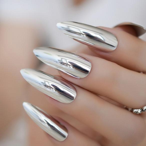 24 PCS SHINY SILVER  DRAG NAILS 