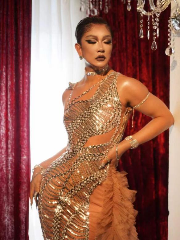 Silver Sequin Trailing Dress