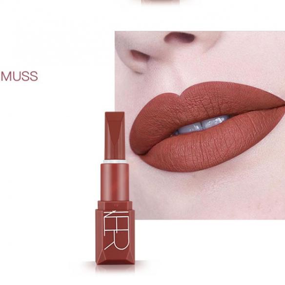 Matte Lipstick: #115