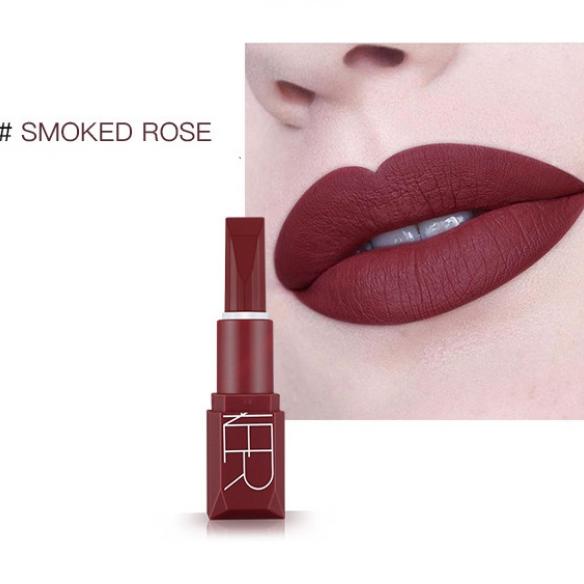 Matte Lipstick: #909