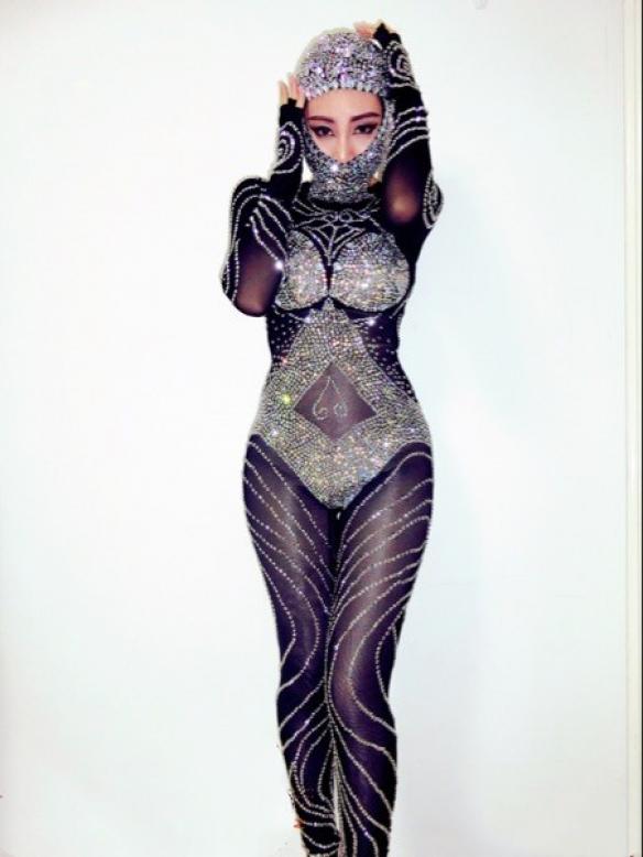 Full Diamond Long Sleeve Black Pullover Hat Jumpsuit