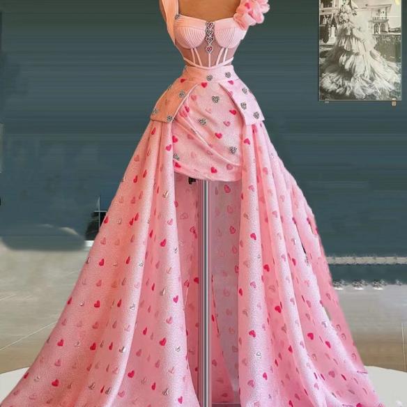 Pink sleeveless dress