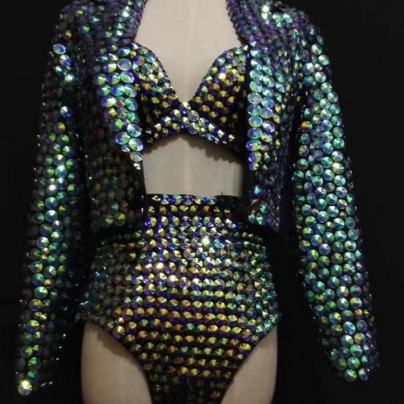 Customize hand made dark green suits (include gloves）