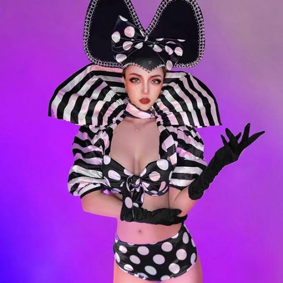 Black and white stripes suit (include headdress & gloves)