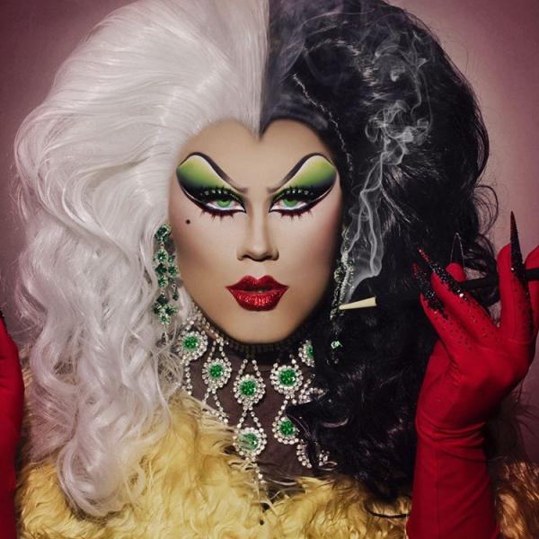 Lace front outlet wig drag queen